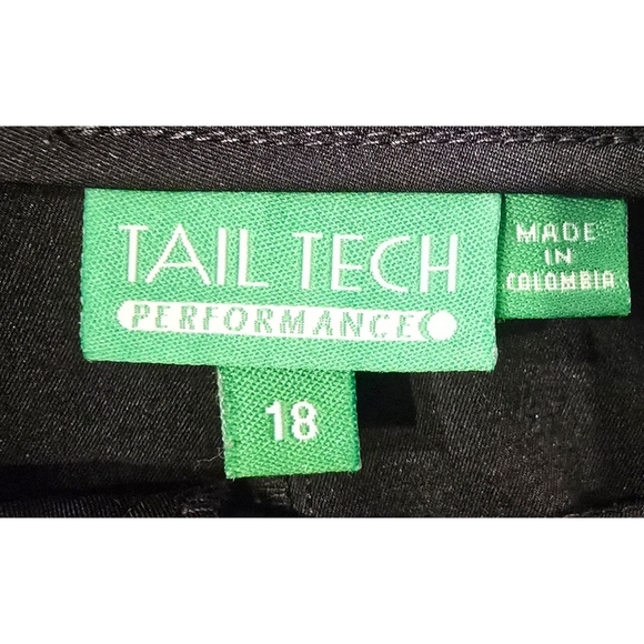 Tail Tech Performance Black Bermuda Activewear Shorts - Size 18 - Picture 6 of 7